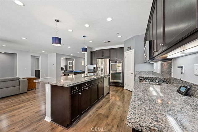 32502 Cherokee Rose Street, Winchester, CA 92596
