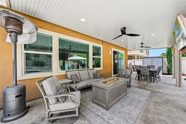 32502 Cherokee Rose Street, Winchester, CA 92596