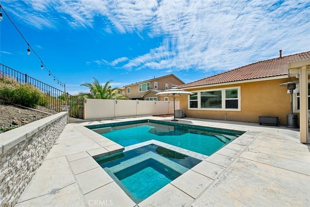 32502 Cherokee Rose Street, Winchester, CA 92596
