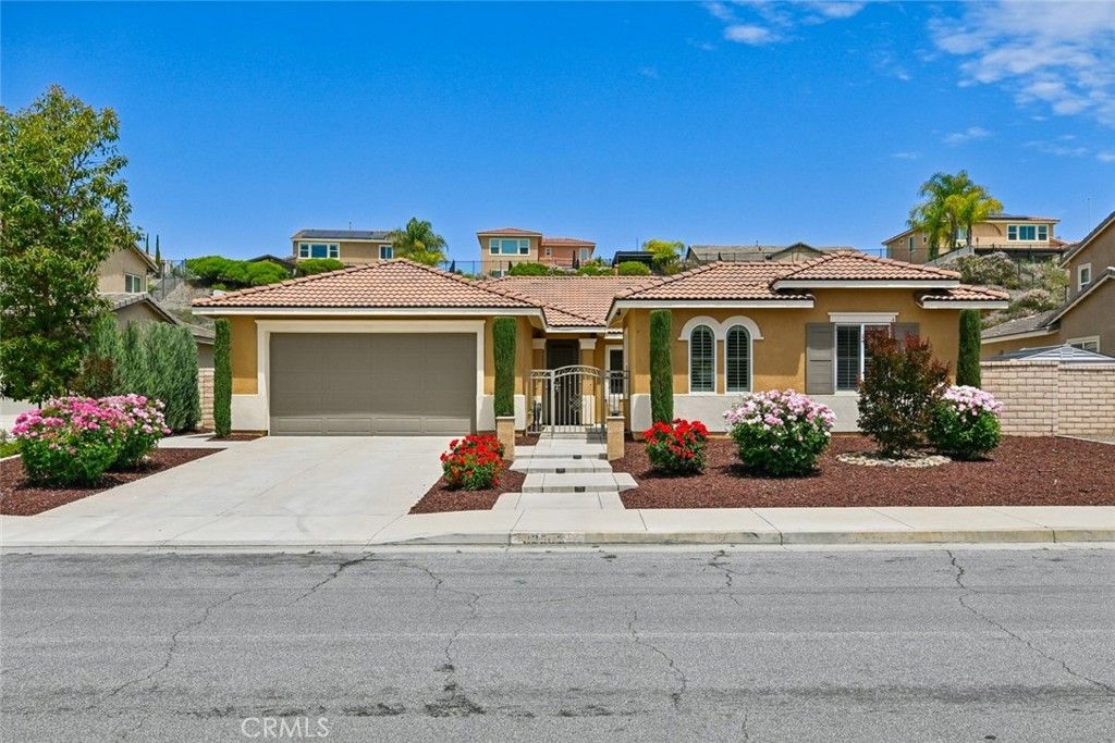 32502 Cherokee Rose Street, Winchester, CA 92596