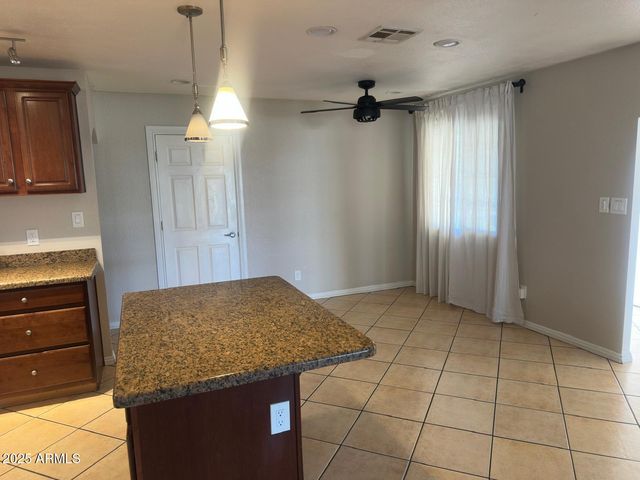 7728 N 47TH Drive, Glendale, AZ 85301