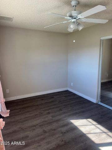 7728 N 47TH Drive, Glendale, AZ 85301