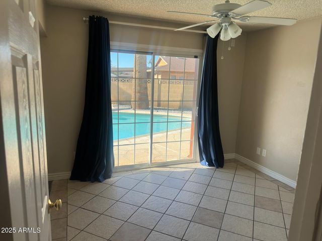 7728 N 47TH Drive, Glendale, AZ 85301