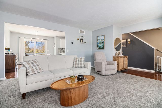 418 Summer Circle Se, Gaines Twp, MI 49548