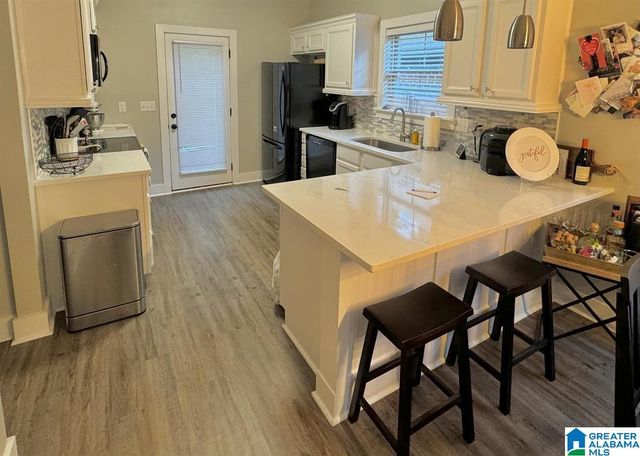 325 KINGSTON CIRCLE, Birmingham, AL 35242