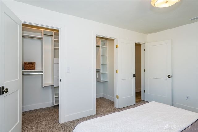 1884 N Longview Street, Beavercreek, OH 45432