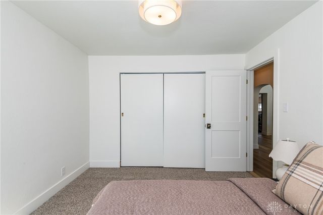 1884 N Longview Street, Beavercreek, OH 45432