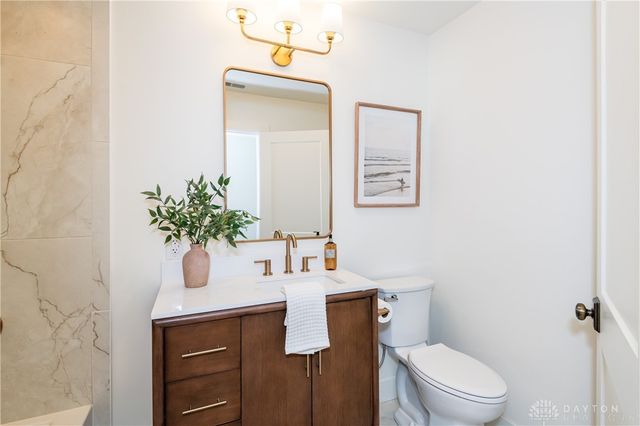 1884 N Longview Street, Beavercreek, OH 45432