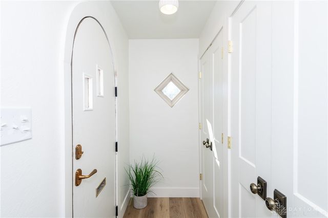 1884 N Longview Street, Beavercreek, OH 45432