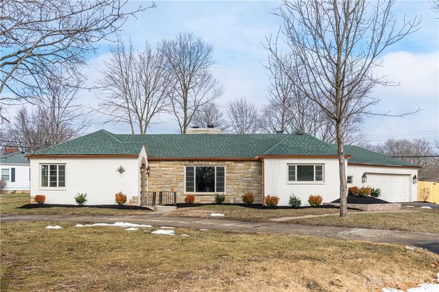 1884 N Longview Street, Beavercreek, OH 45432