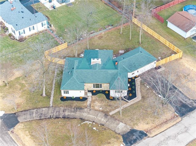 1884 N Longview Street, Beavercreek, OH 45432