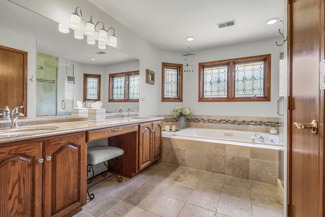 173 Harper Lane, Lemont, IL 60439