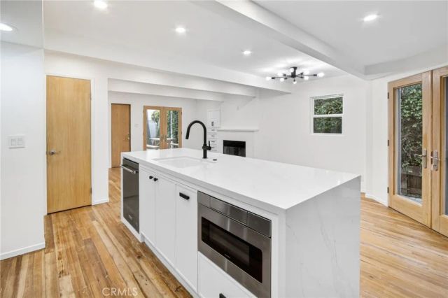 404 Prospect Street, Newport Beach, CA 92663