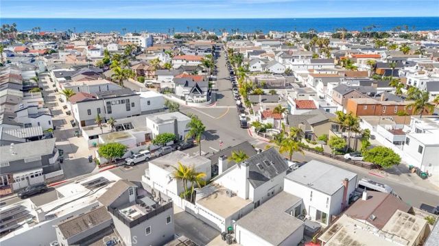 404 Prospect Street, Newport Beach, CA 92663