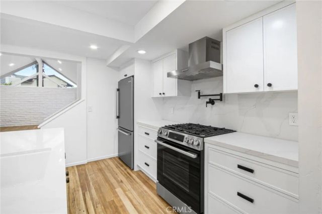 404 Prospect Street, Newport Beach, CA 92663