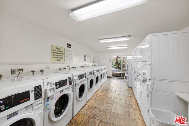 525 S Ardmore Avenue 257, Los Angeles, CA 90020