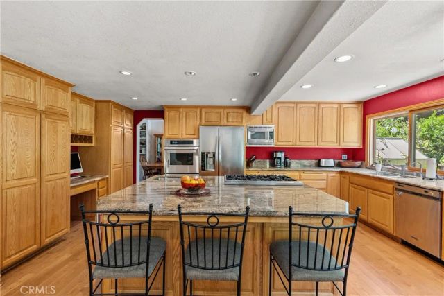25313 Via Brasa, Valencia, CA 91355