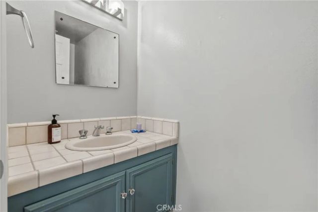 25313 Via Brasa, Valencia, CA 91355