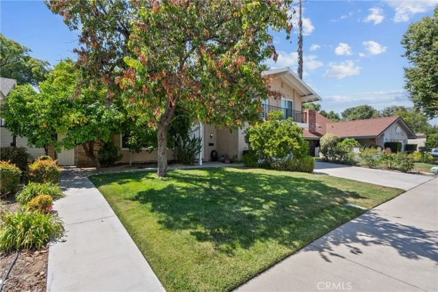 25313 Via Brasa, Valencia, CA 91355