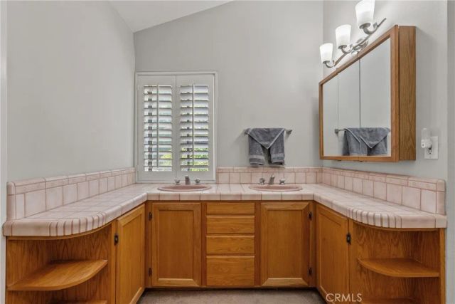 25313 Via Brasa, Valencia, CA 91355