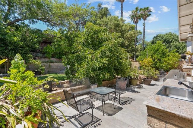 25313 Via Brasa, Valencia, CA 91355