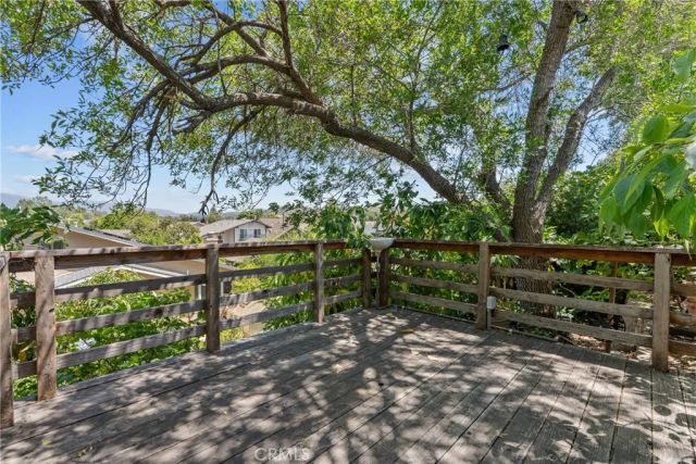 25313 Via Brasa, Valencia, CA 91355