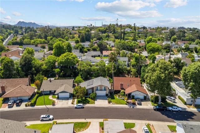25313 Via Brasa, Valencia, CA 91355