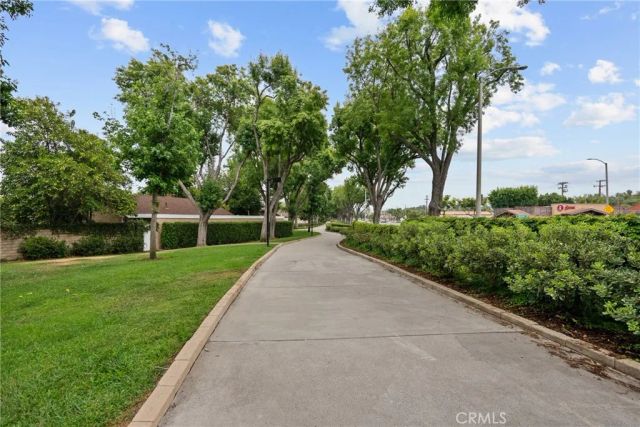 25313 Via Brasa, Valencia, CA 91355