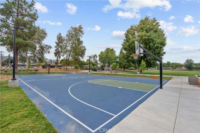 25313 Via Brasa, Valencia, CA 91355