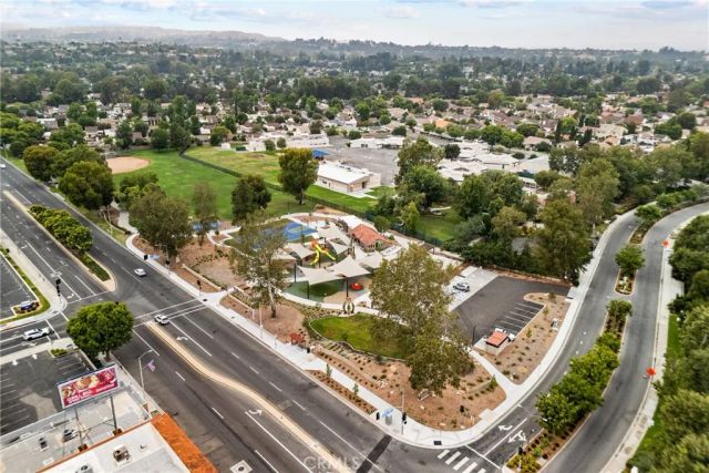 25313 Via Brasa, Valencia, CA 91355