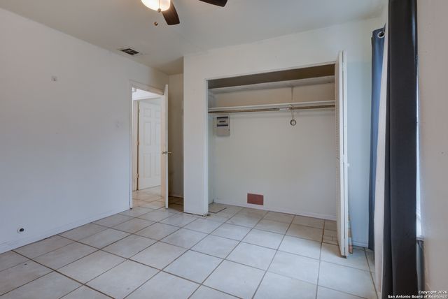 5815 Pyle, San Antonio, TX 78223