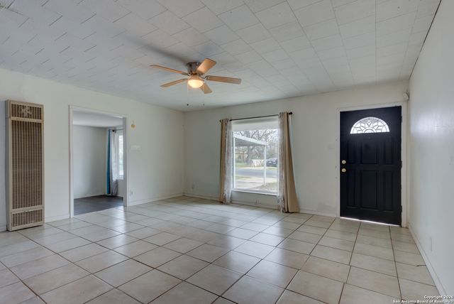 5815 Pyle, San Antonio, TX 78223