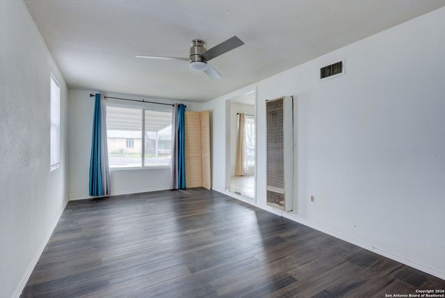 5815 Pyle, San Antonio, TX 78223