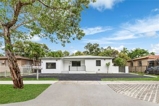 821 NW 36th Ave, Miami, FL 33125