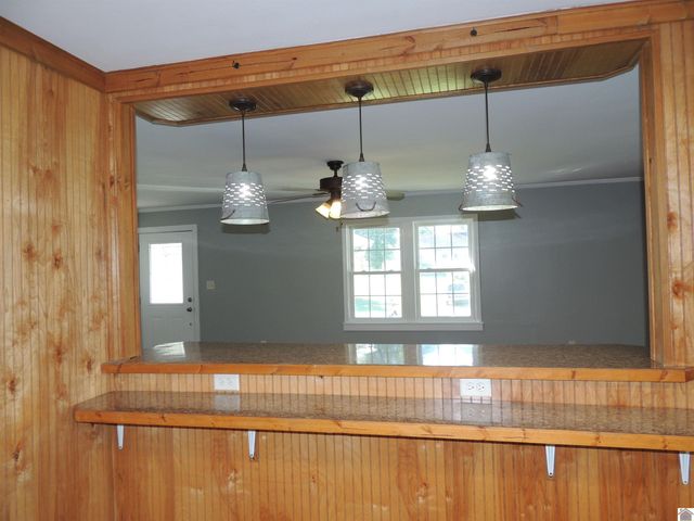 105 E Farthing Street, Mayfield, KY 42066