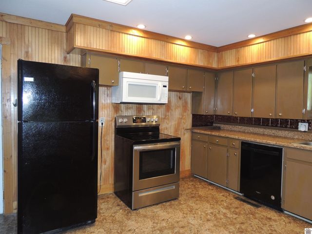 105 E Farthing Street, Mayfield, KY 42066