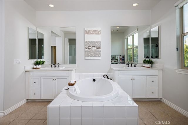 44 Vivido, Rancho Mission Viejo, CA 92694