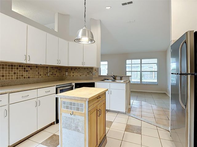 2236 KIWI TRL, Clermont, FL 34714