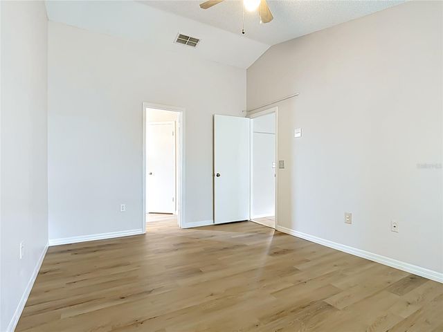 2236 KIWI TRL, Clermont, FL 34714