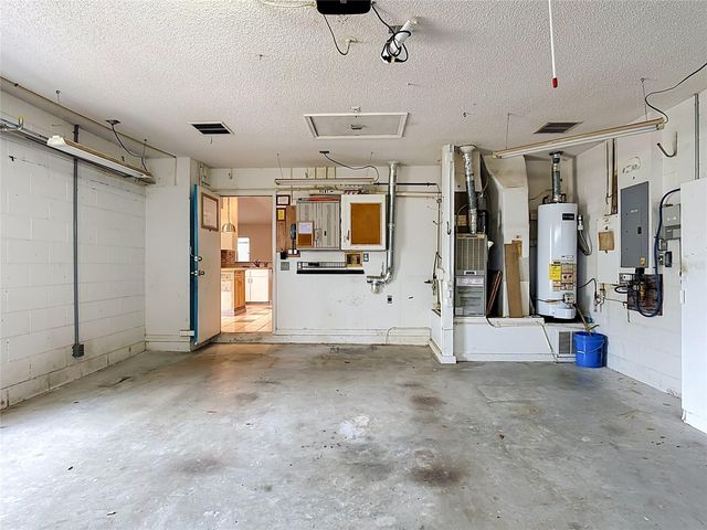 2236 KIWI TRL, Clermont, FL 34714
