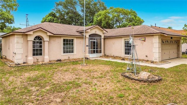 2236 KIWI TRL, Clermont, FL 34714
