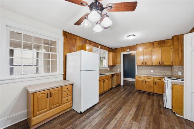 9419 Franklin ST, Ferrum, VA 24088