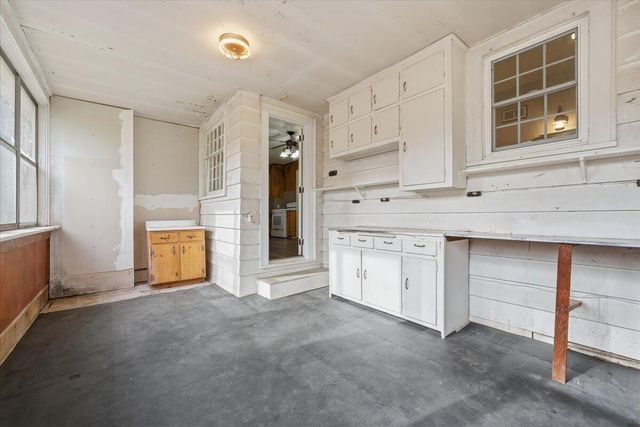 9419 Franklin ST, Ferrum, VA 24088