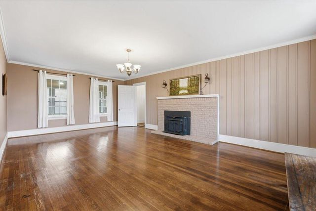 9419 Franklin ST, Ferrum, VA 24088