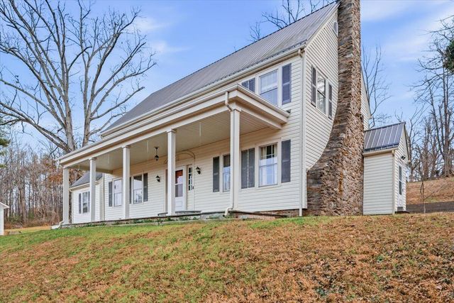 9419 Franklin ST, Ferrum, VA 24088