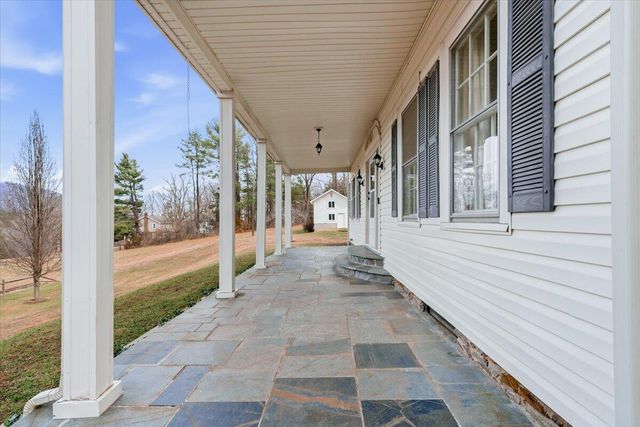 9419 Franklin ST, Ferrum, VA 24088