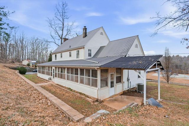 9419 Franklin ST, Ferrum, VA 24088