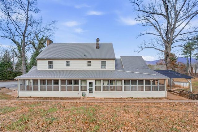 9419 Franklin ST, Ferrum, VA 24088