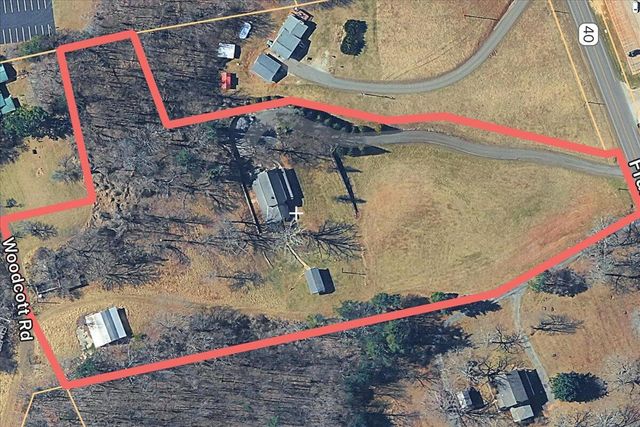 9419 Franklin ST, Ferrum, VA 24088