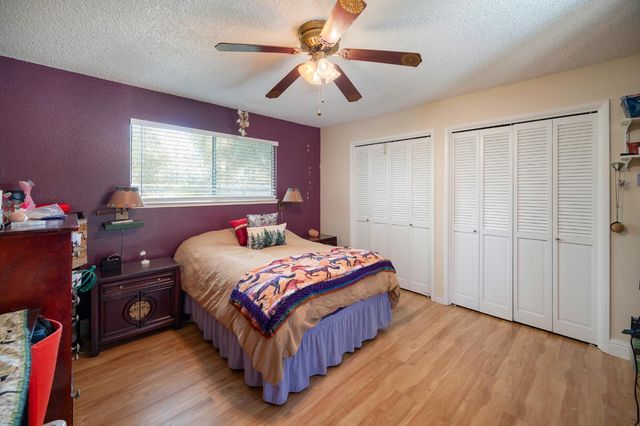 1221 Mist Flower Ct, Modesto, CA 95355